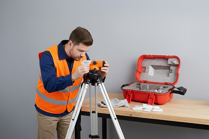 Обслуживание и уход за оптическими нивелирами: продлеваем срок службы инструмента
